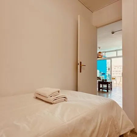Click&guest - Star In Maspalomas Appartamento *
