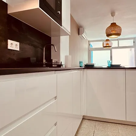 Click&guest - Star In Maspalomas Appartamento *